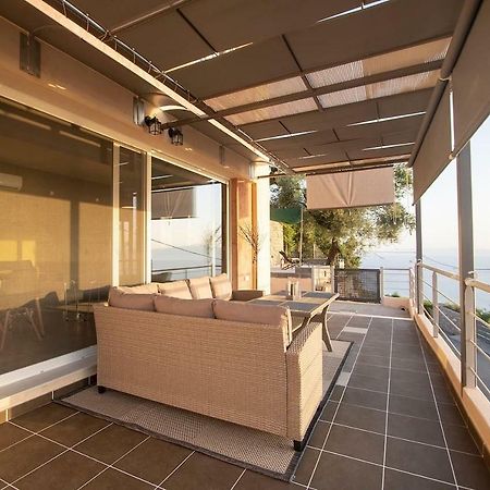 Messinian Sunset Villa Kalamata Exterior foto