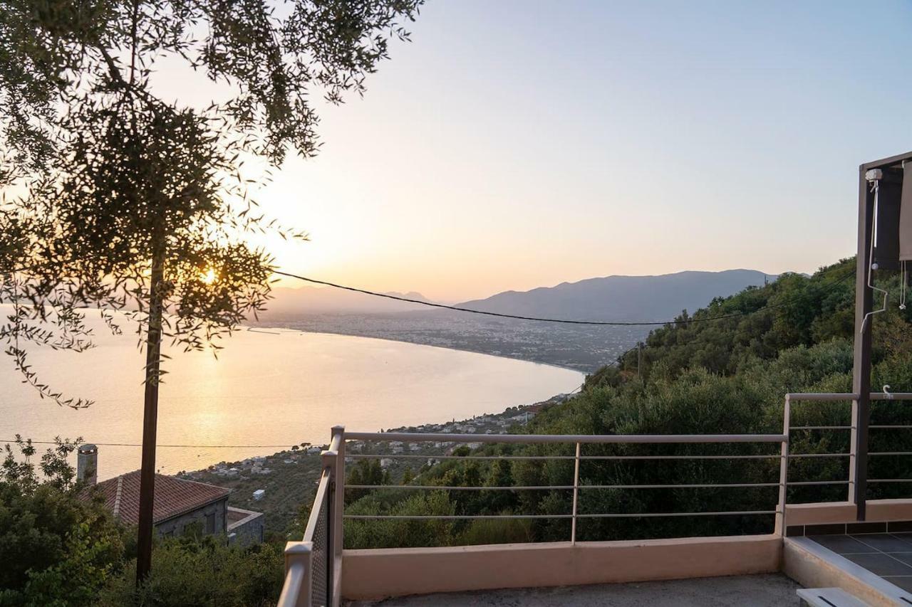 Messinian Sunset Villa Kalamata Exterior foto
